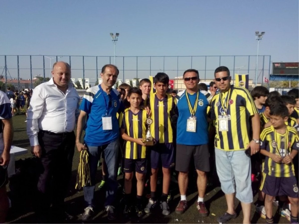 Nazillili Fenerbahçeliler Şampiyonluğu Elden Bırakmıyor