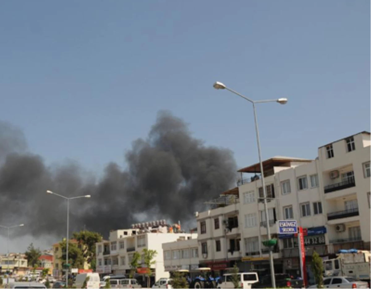 Osmaniye\'de TMO Ambarında Yangın