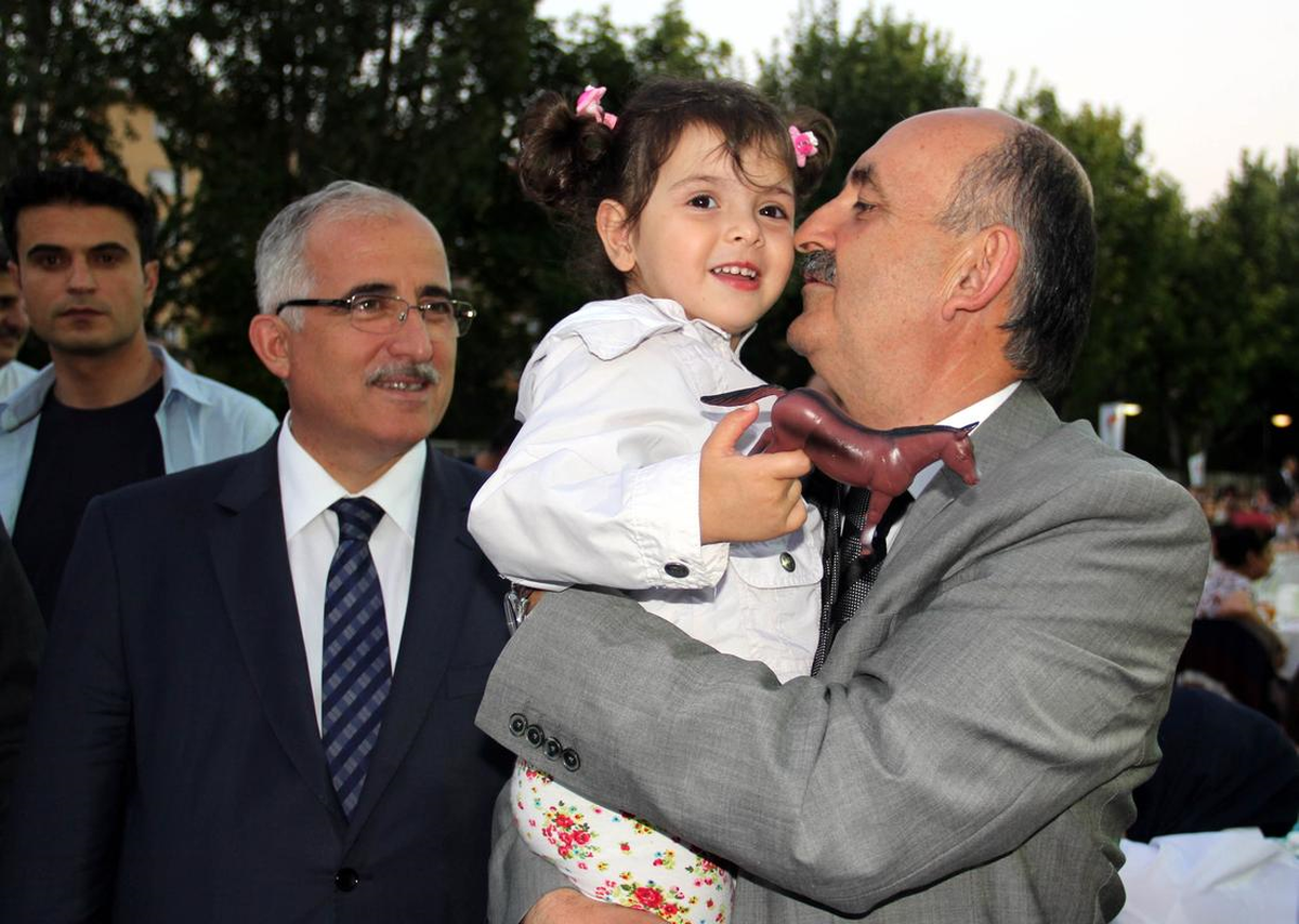 Sağlık Bakanı Müezzinoğlu, Eskişehir\'de