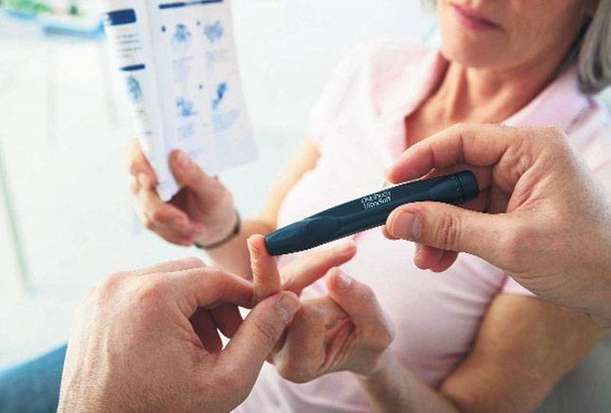 Şeker Hastaları Doktor Kontrolünde Oruç Tutmalı