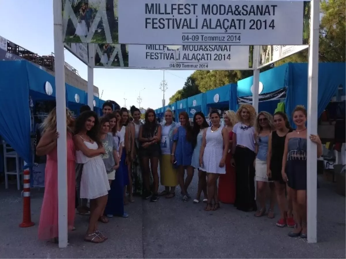 Alaçatı'da Genç Tasarımcı Rüzgarı