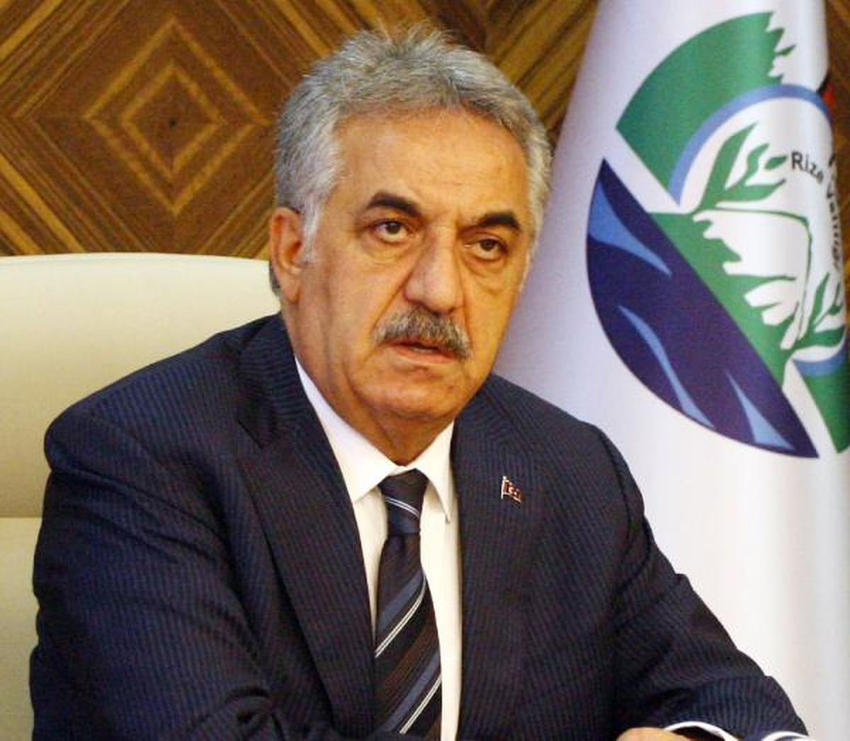 Bakan Yazıcı: İhsanoğlu\'nun Yüzde 55 Oy Alabileceği İddiası Çok Ütopik