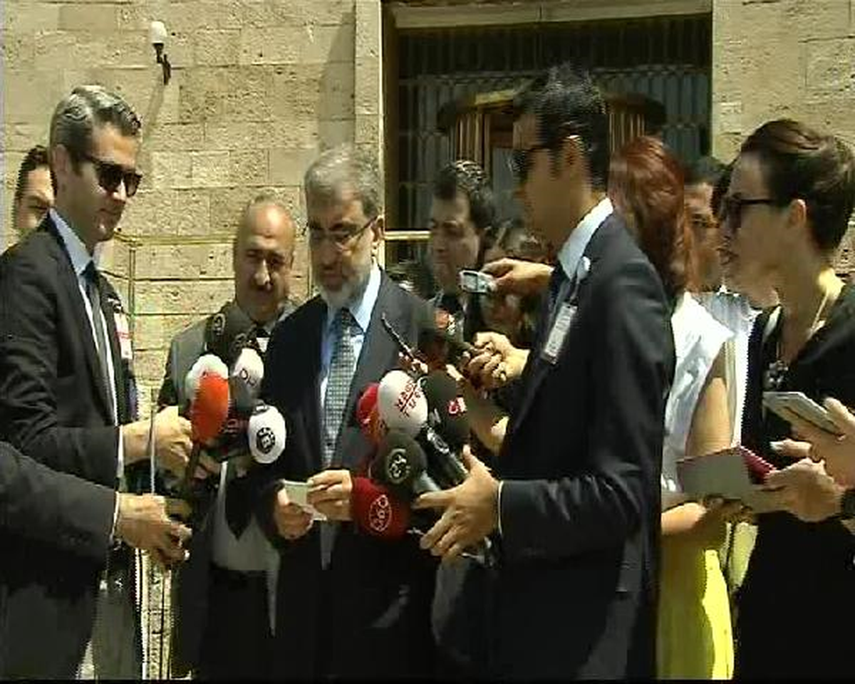 Bakan Yıldız\'dan \'Petrolde Pay\' Tartışması Yorumu : Son Derece Sakıncalı Buluyoruz