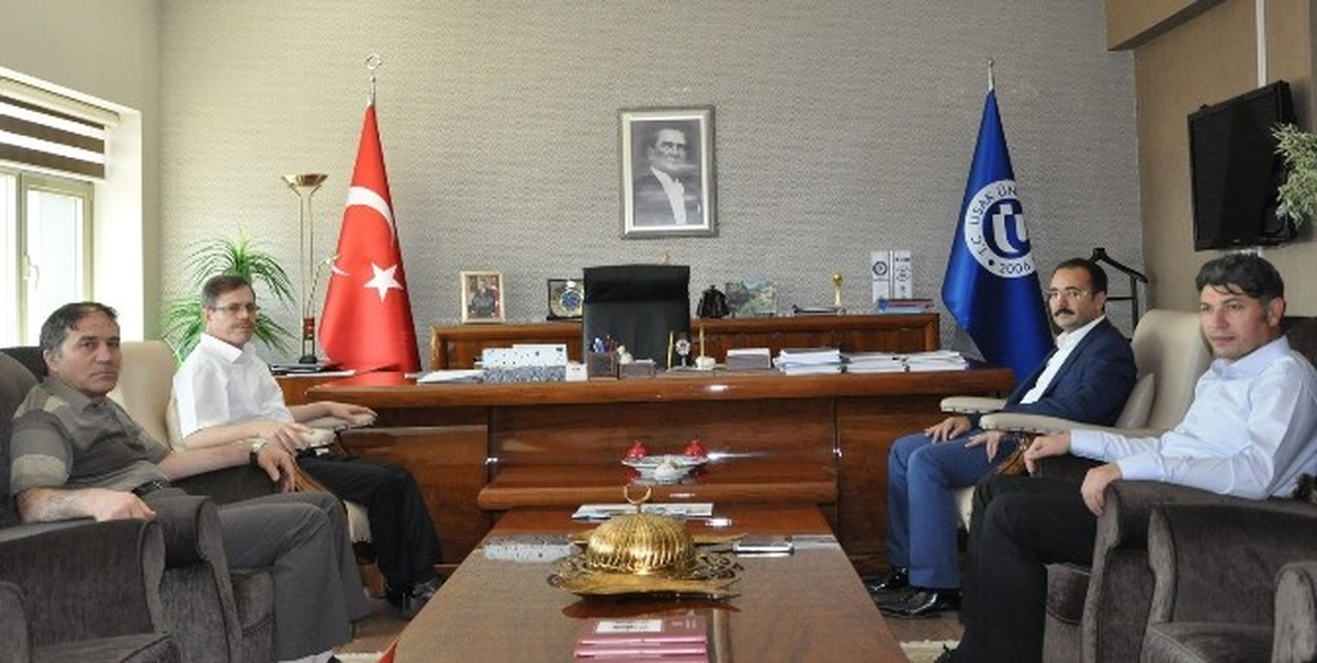 Uşak Belediye Başkanı ve Rektör Bir Araya Geldi