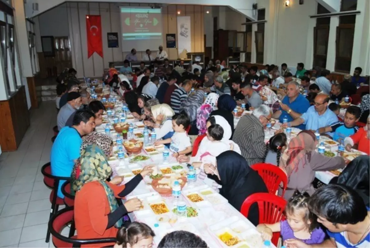 Karabük Müftülüğünden Mültecilere İftar Sofrası