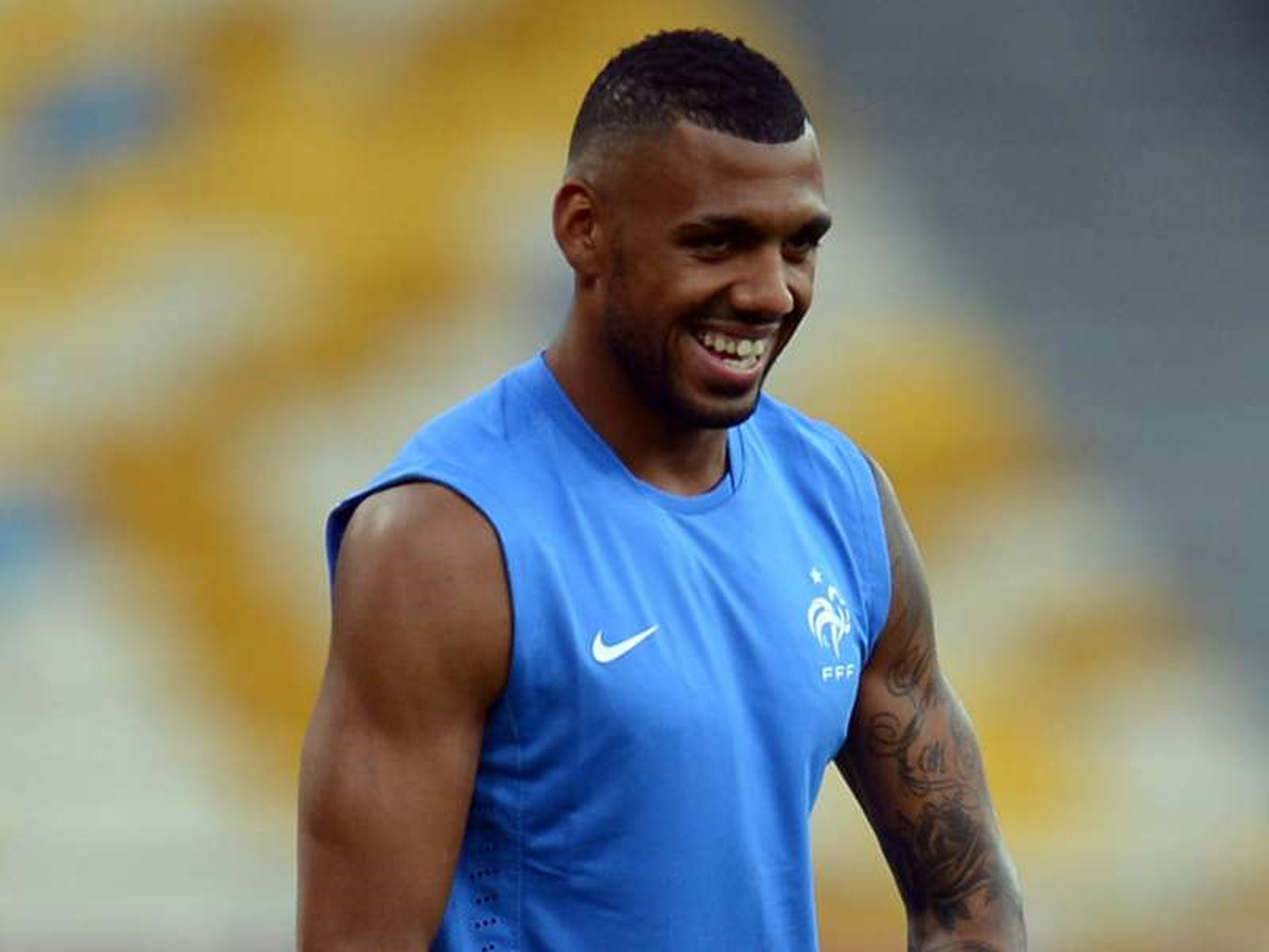 M\'vila Sadece Inter\'i İstiyor