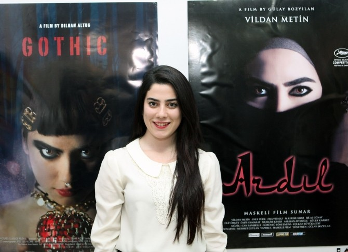 Öğrencilerinden İlginç "Film Afişi Sergisi"