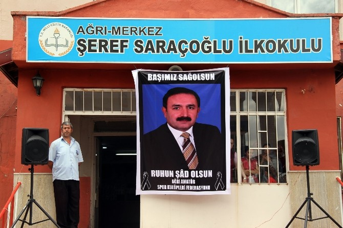 Okul Müdürü Baydar\'a Son Görev