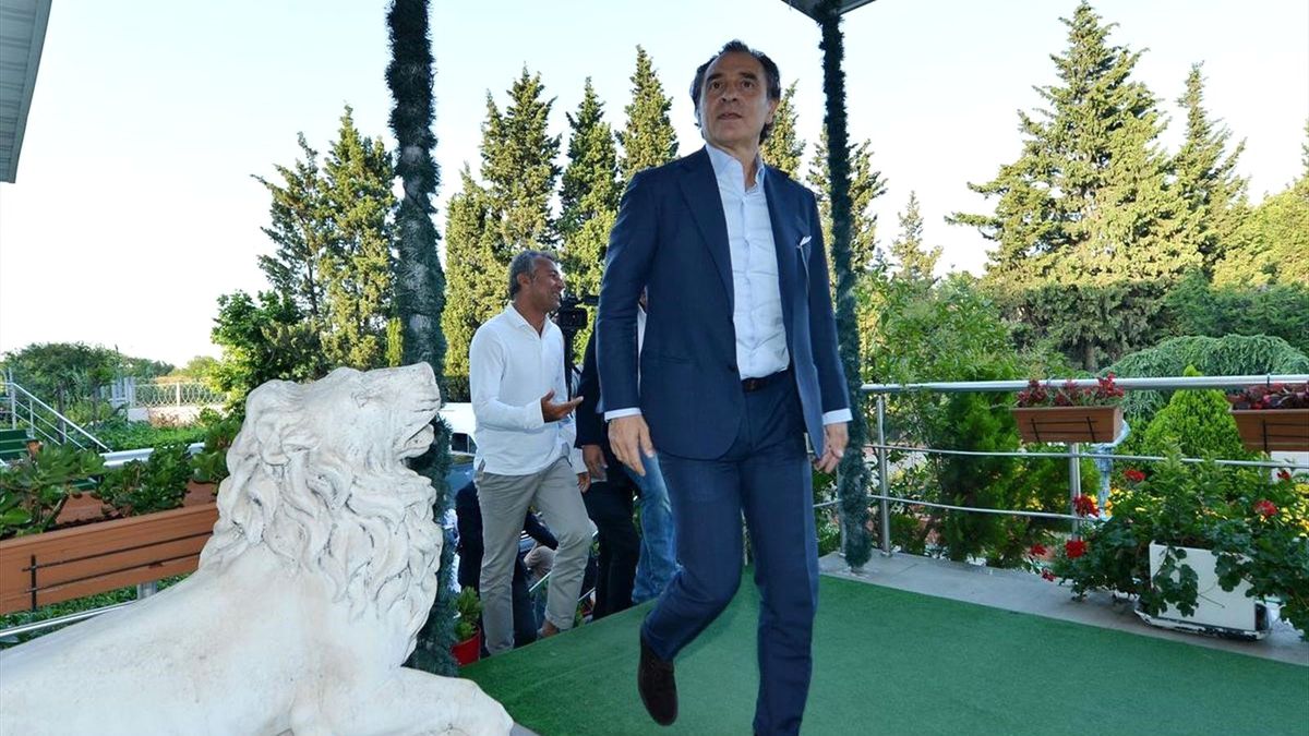 Prandelli Bir İlki Başarmak İstiyor