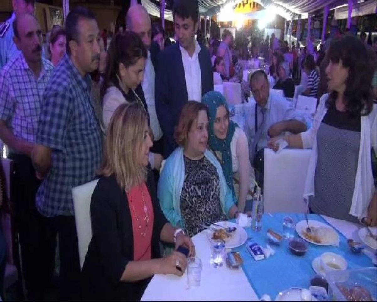 Sabancı Ailesi Beşiktaş\'ta İftar Verdi