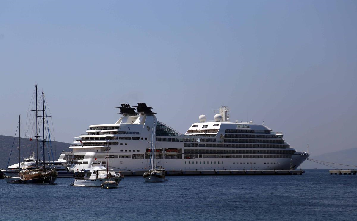 Seabourn Odyssey" Kruvaziyeri Bodrum\'da