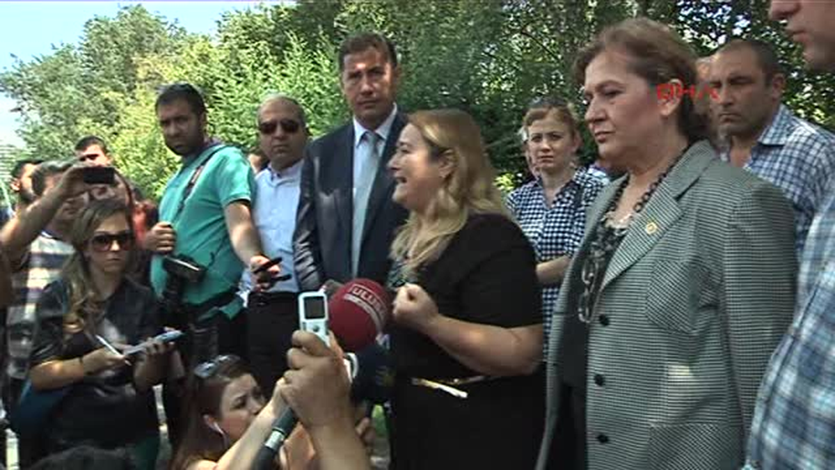 Şehit Eşi Yıldız Namdar ve Bazı Şehit Yakınları, Kamuoyunda \'Çözüm