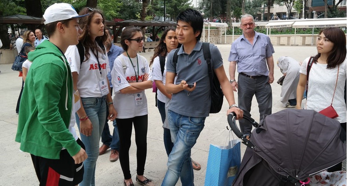 Turizm Gönüllüleriyle \'BANA Sor\' Projesi