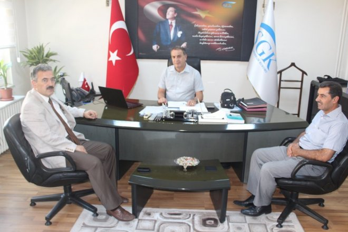 Vali Erol Ayyıldız, Sgk İl Müdürlüğünü Ziyaret Etti