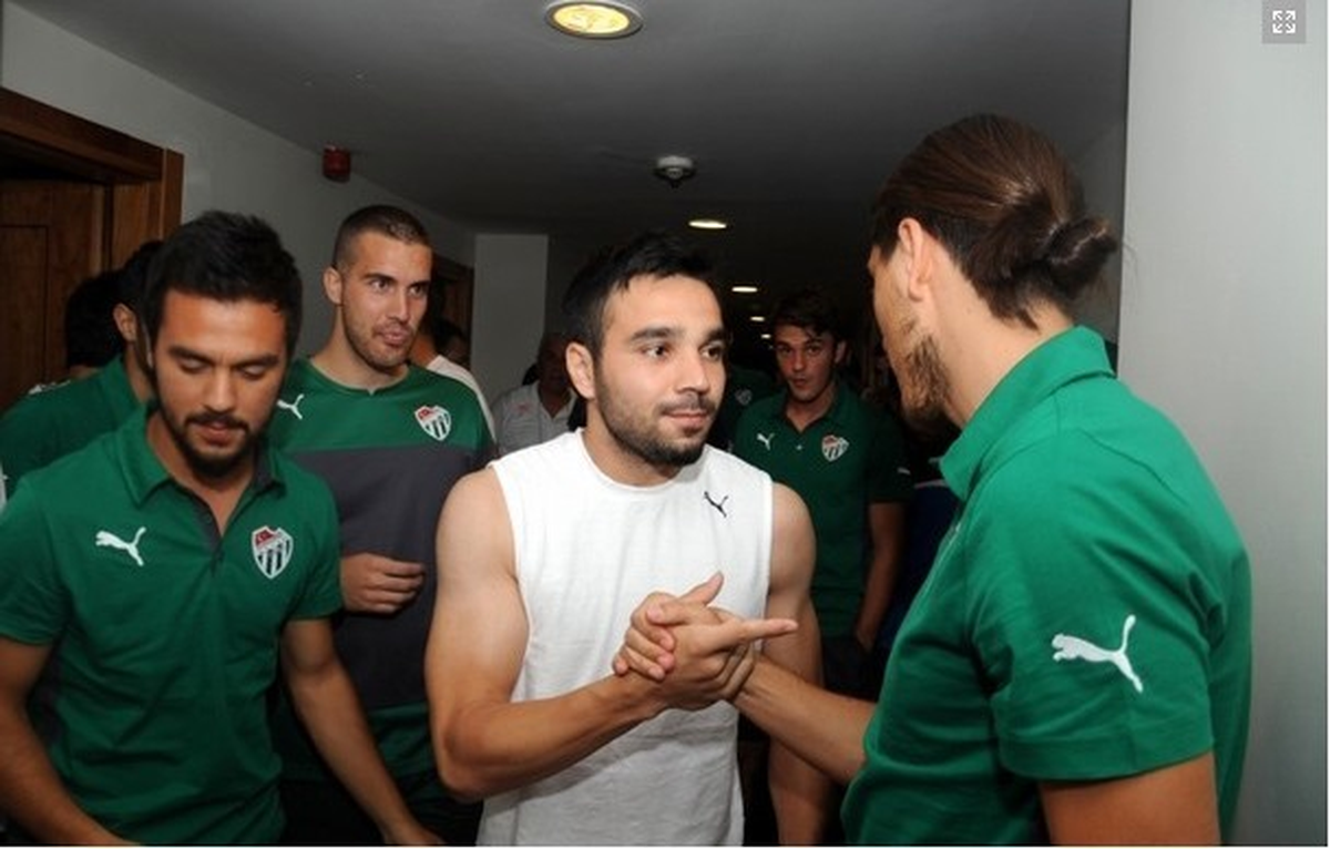 Volkan Şen\'e Doğum Günü Sürprizi
