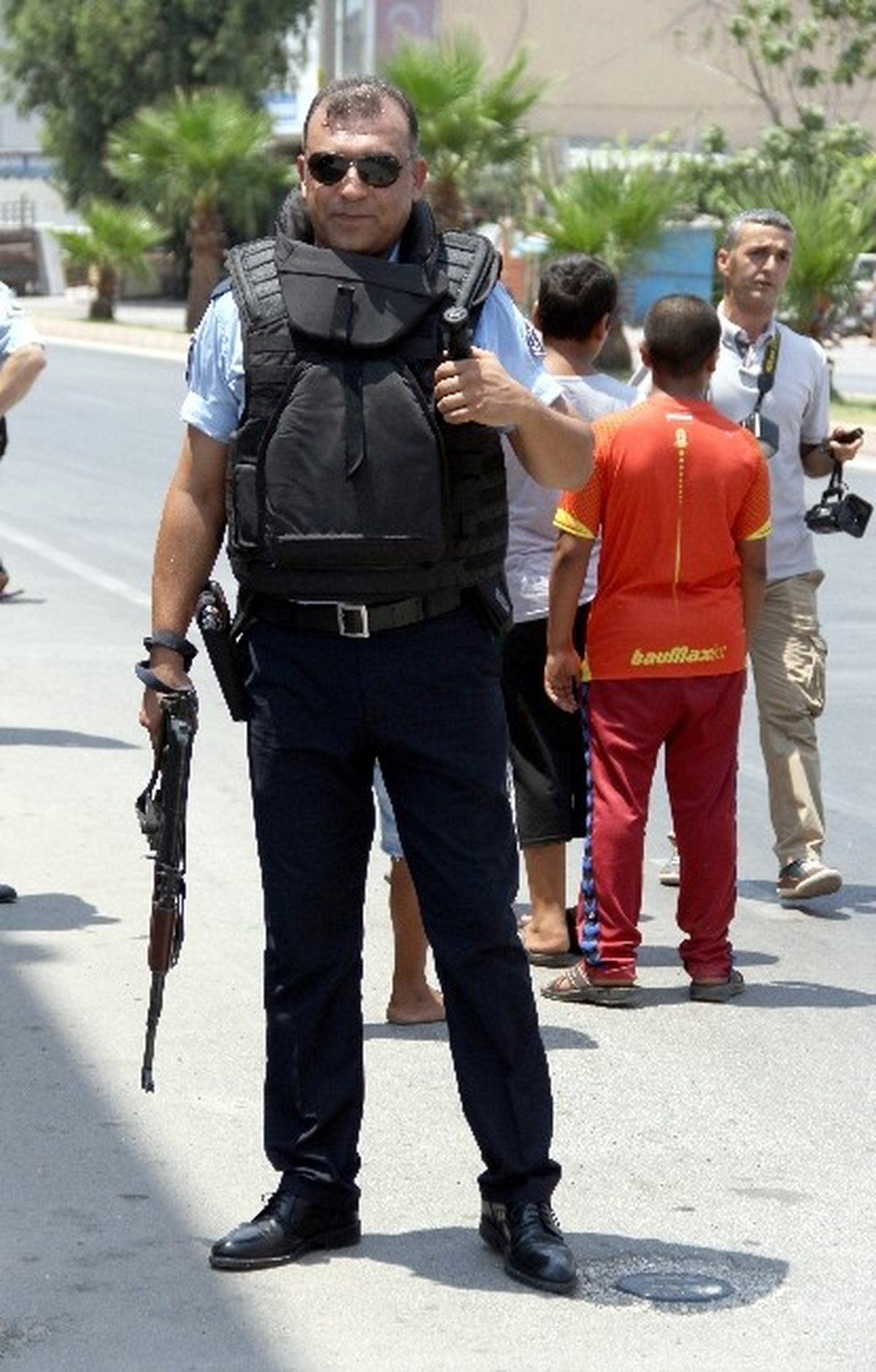 Adana\'da Uyuşturucu Tacirlerine Operasyon