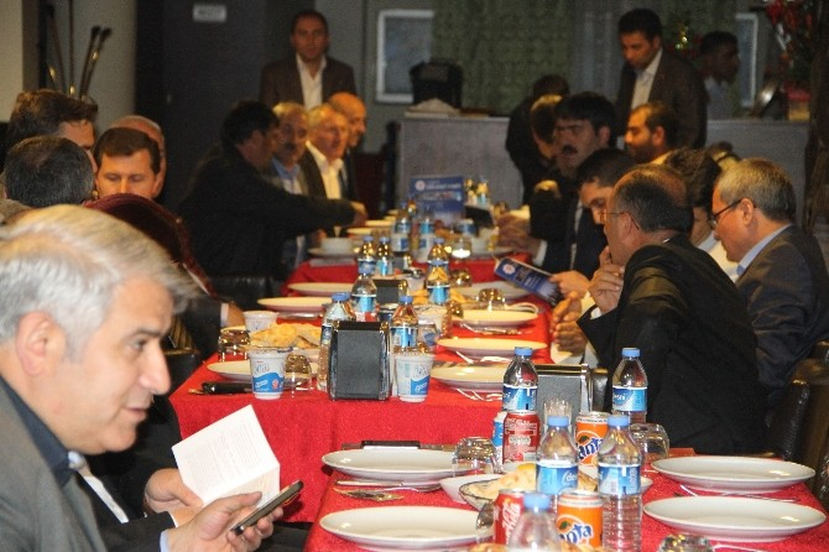 Ardahan İl Müftülüğünden İftar Yemeği