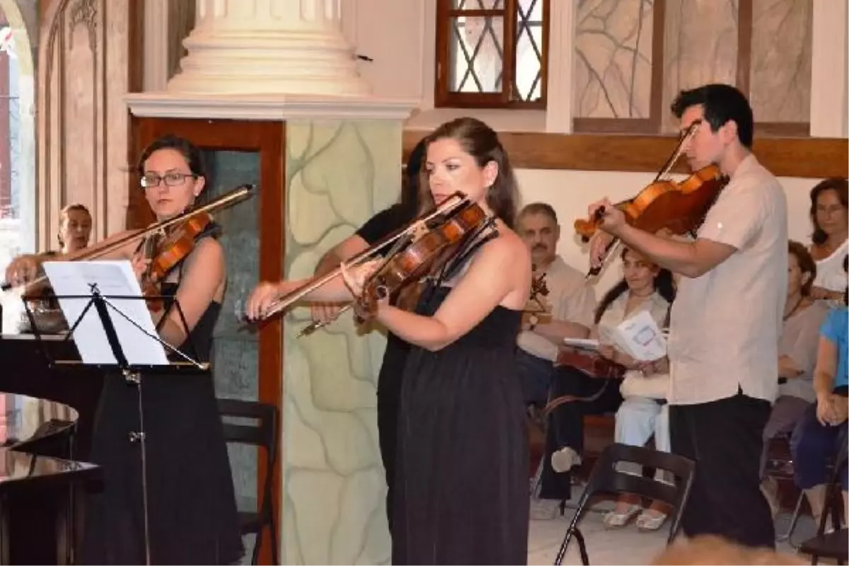 Ayvalık Klasik Müzik Festivali Başladı