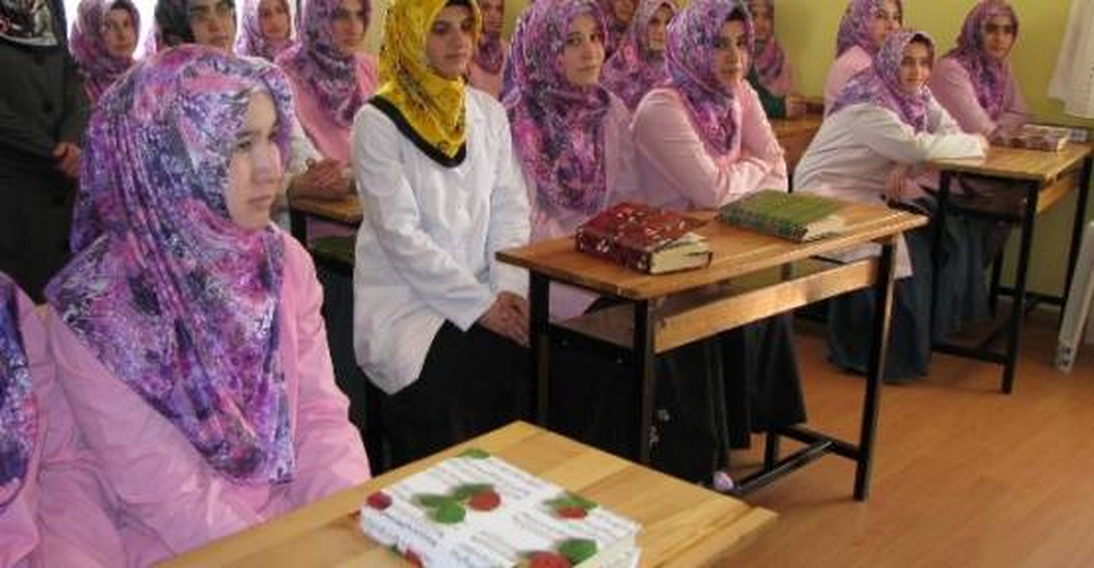Bandırma\'da 3 Bin Çocuk Kuran Kurslarına Katılıyor