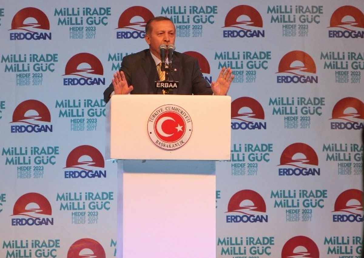 "Siyasetle Yakından Uzaktan Alakası Olmayan Bir İsim Tespit Ettiler"