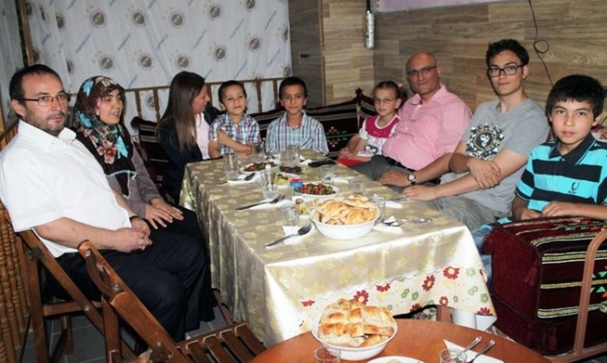 Başbakan Erdoğan\'ın 3 Çocuk Tavsiyesini İkiye Katladı