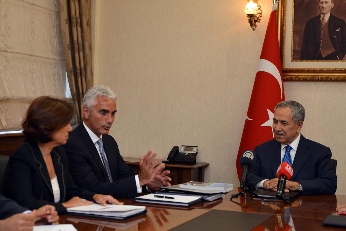 Başbakan Yardımcısı Arınç, Tüsiad Heyetini Kabul Etti