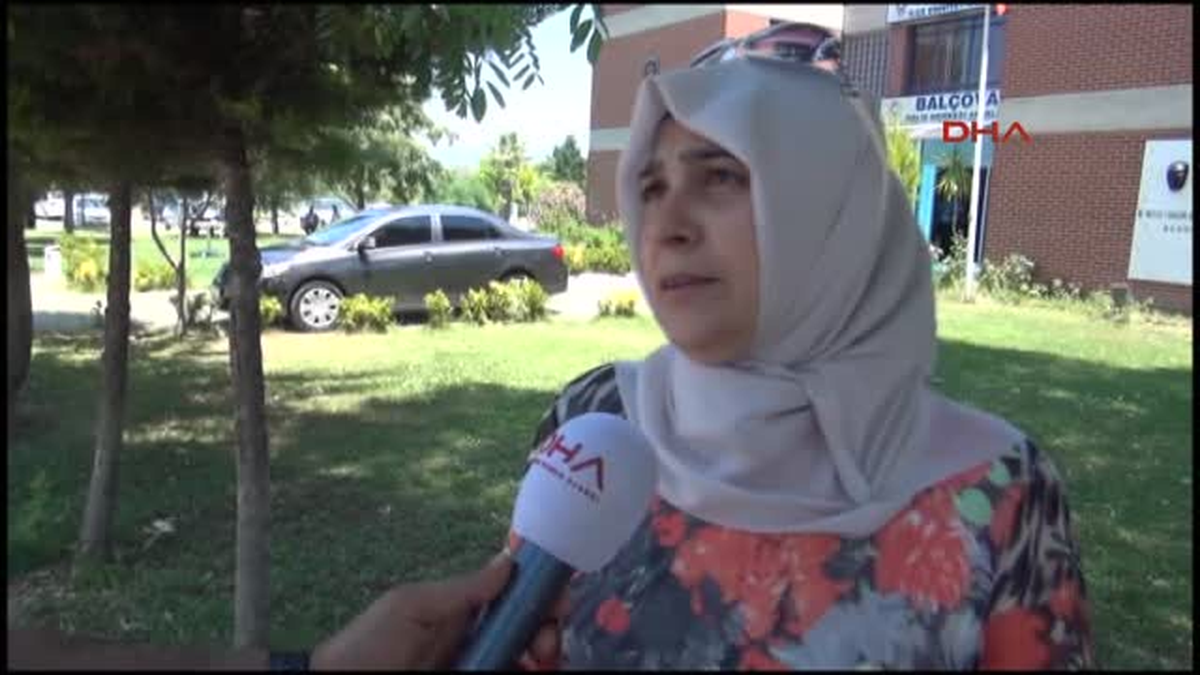 Belediye Otobüsünde, Pazar Arabası Yüzünden Arbede