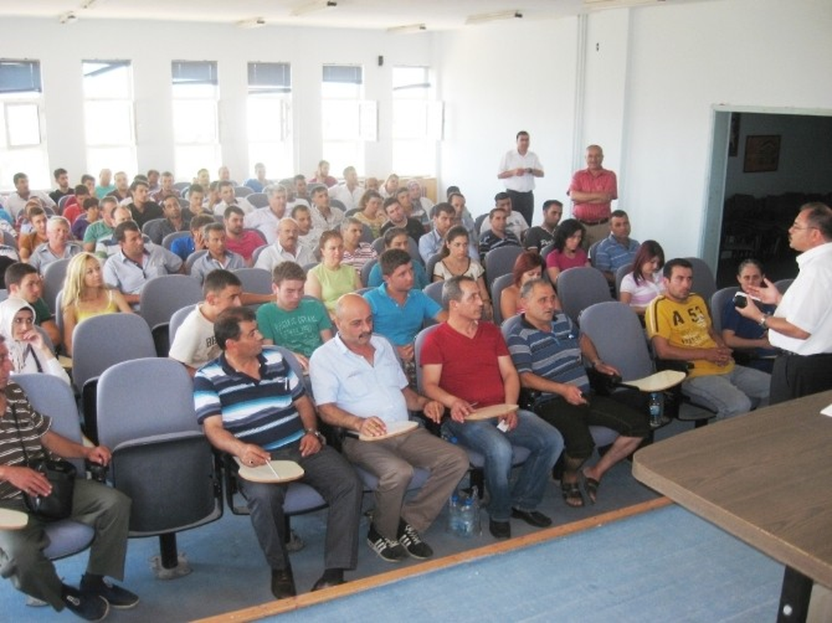 Burhaniye de Hijyen Eğitimleri Devam Ediyor