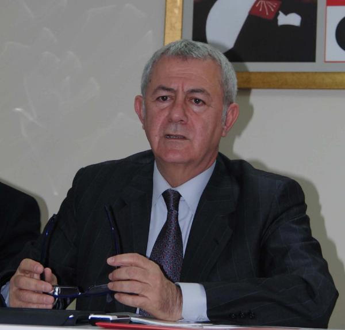 CHP\'li Yüksel Soma Yardımlarını Sordu