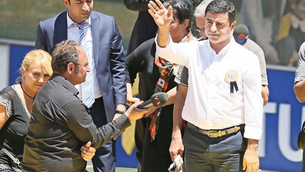 Cumhurbaşkanı Adayı Demirtaş İstanbul\'da