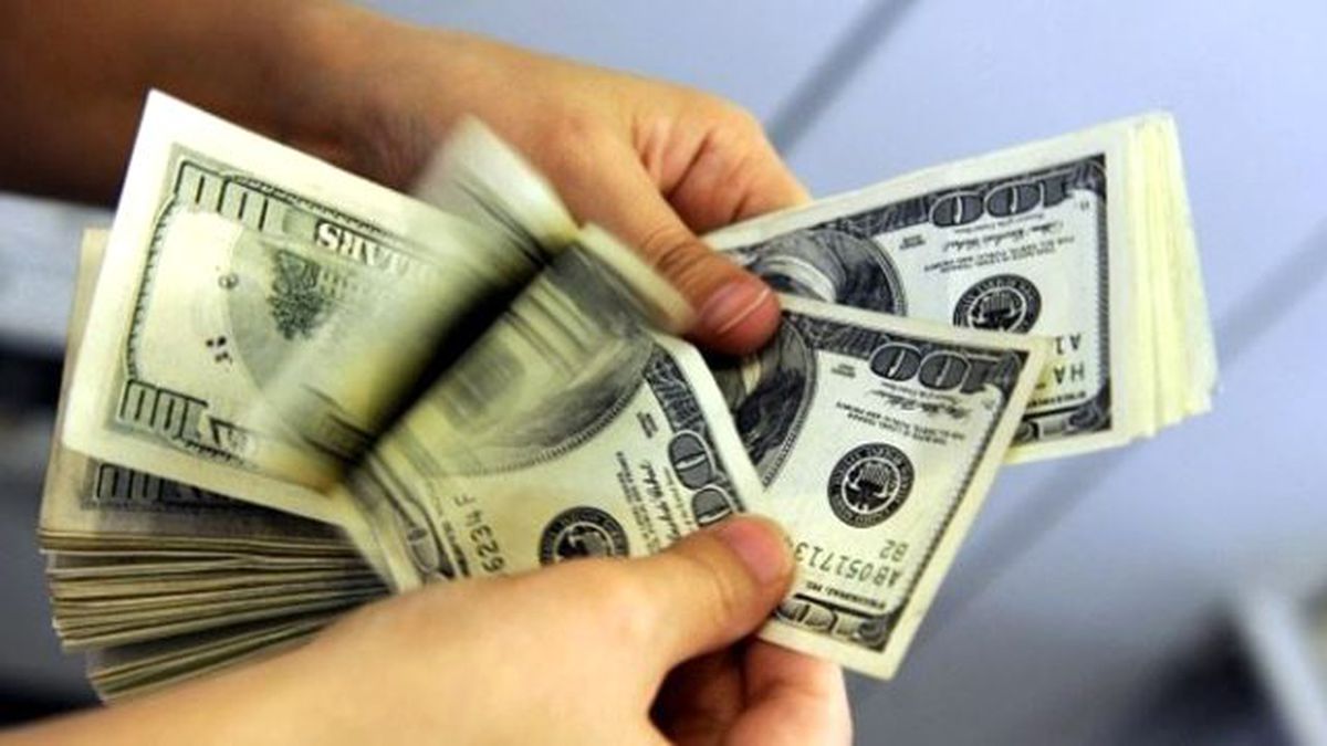 Dolar Kuru Haftanın En Düşük Seviyesine İndi