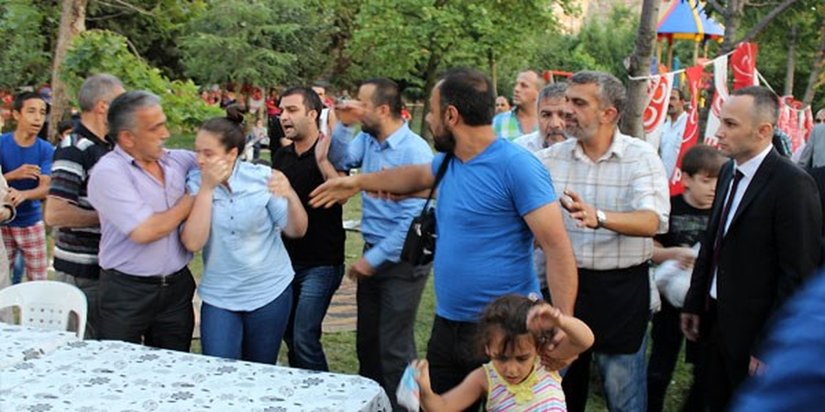 İstanbul Emniyeti: "Havaya Ateş Açan Kişi Görevlimiz"