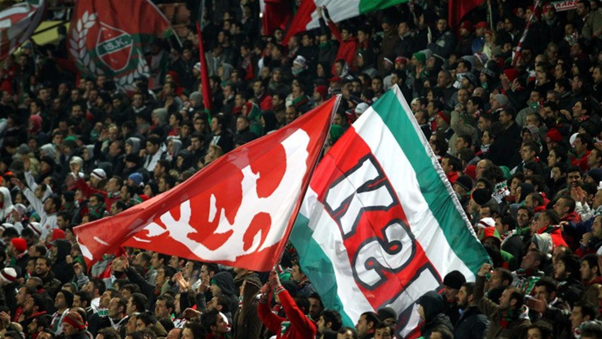 Karşıyaka\'da Yeni Stada Adım Adım