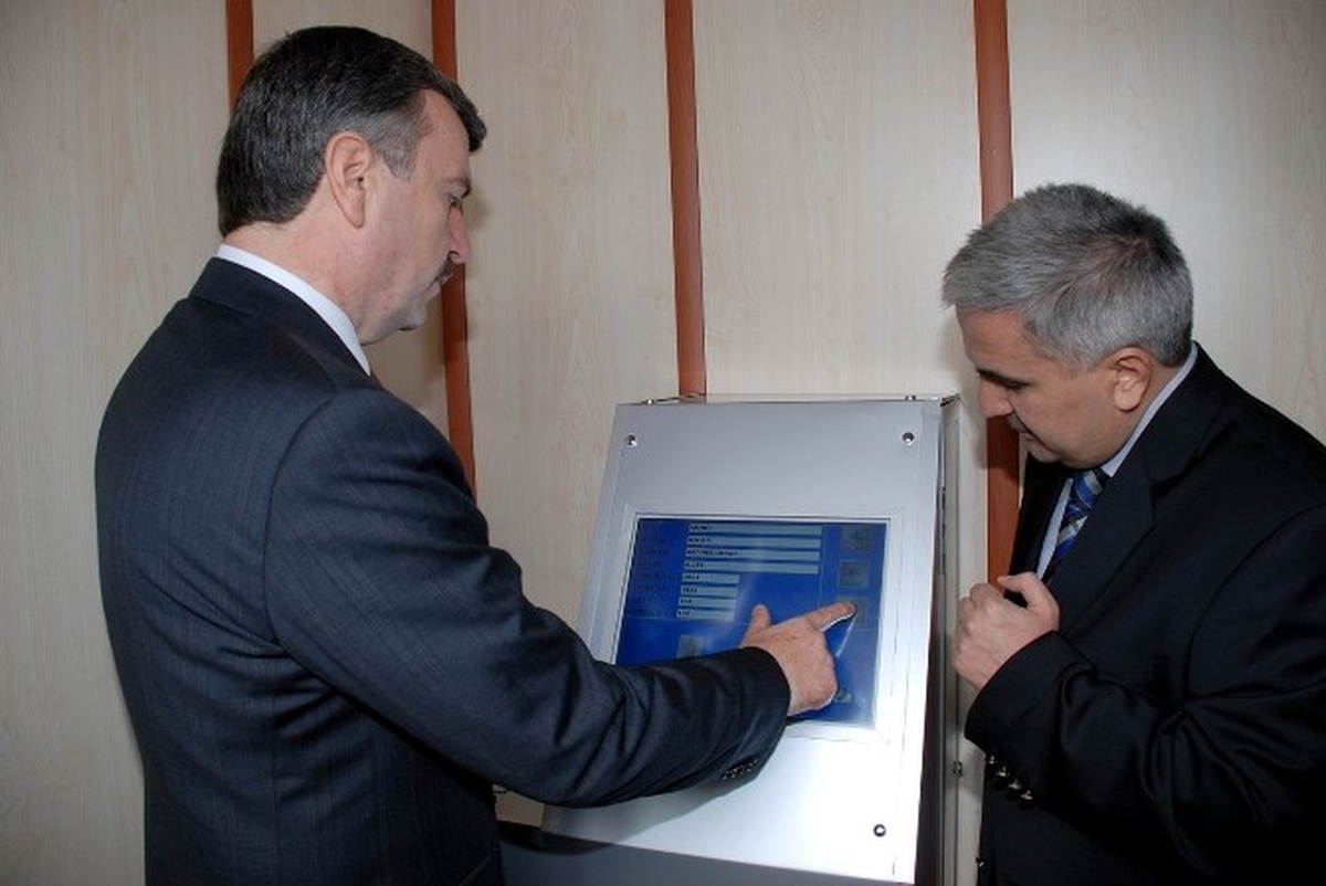Konya Büyükşehir Bin 600 Mezarlığa Hizmet Vermeye Başladı