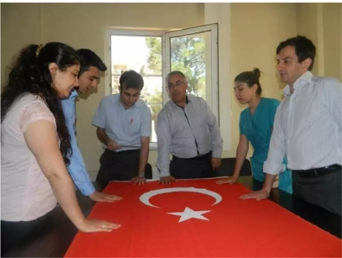 Memurlar Yemin Etti