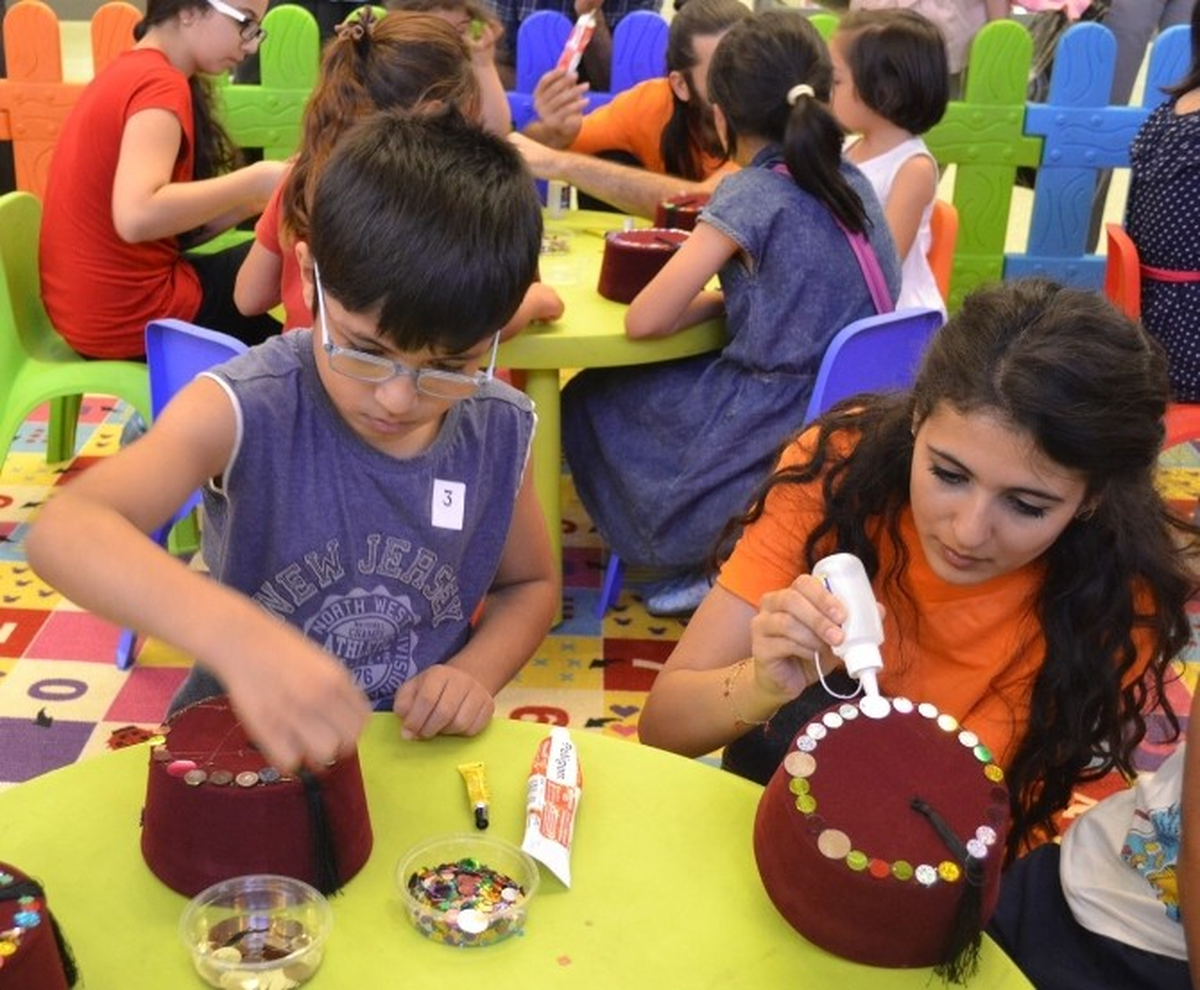 Minik Ziyaretçiler de Aileleri de Eğleniyor