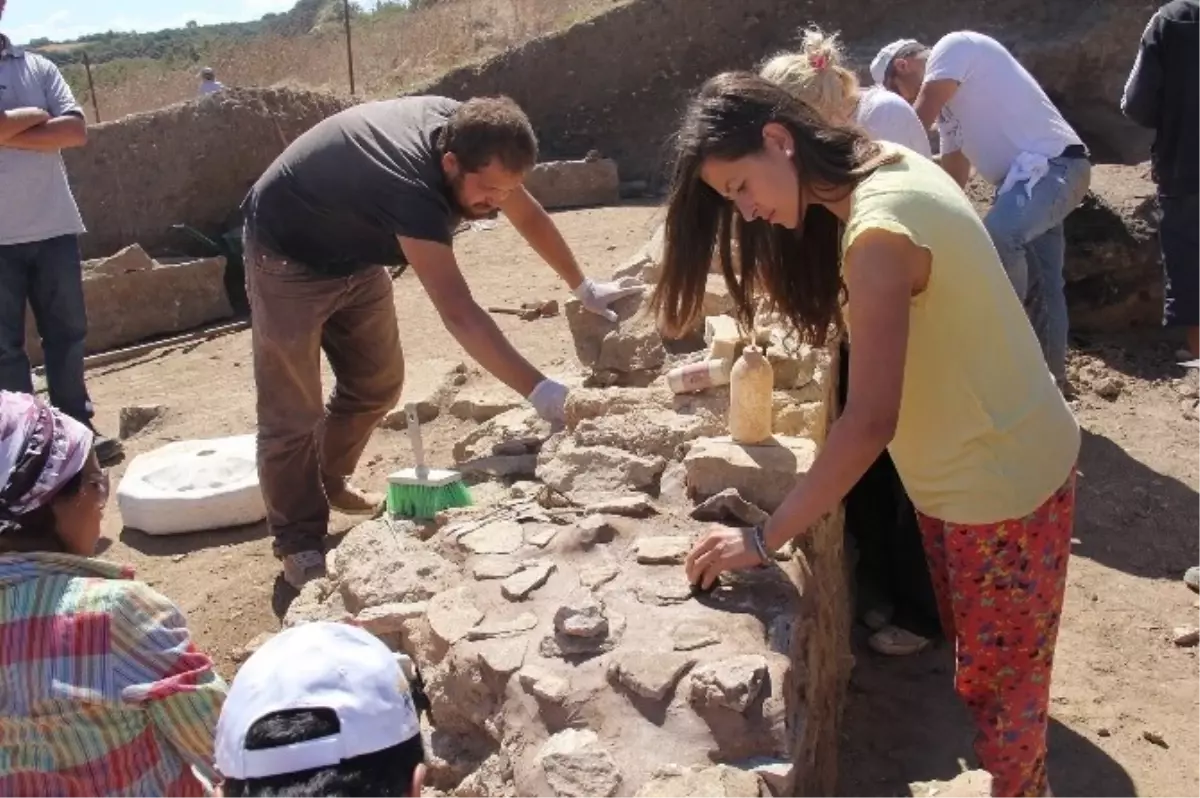 Parion Antik Kentinde Kazılar Başladı