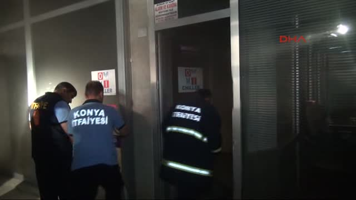 Prizde Unutulan Soğutma Cihazı Dükkanı Yakıyordu