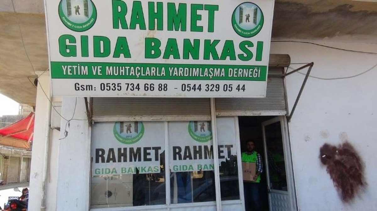 Rahmet Gıda Bankası Haziran Ayında 658 Aileyi Sevindirdi