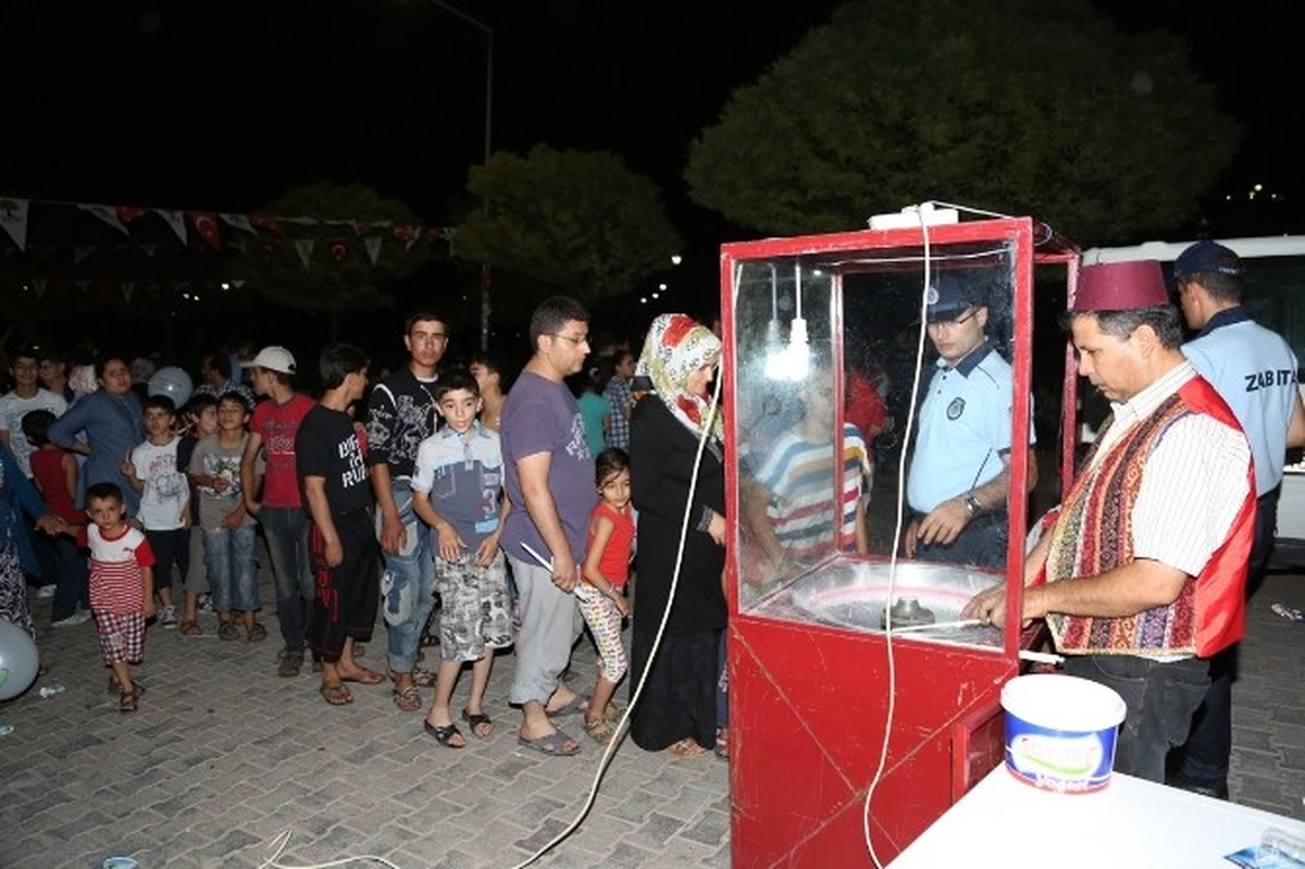 Şehitkamil\'in Ramazan Etkinlikleri 29 Ekim\'i ve Gazikent\'i Çoşturdu