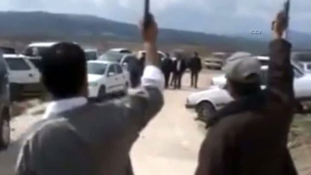 Sosyal Medyada Paylaşılan Düğün Görüntülerinde Silah Sesleri Susmadı