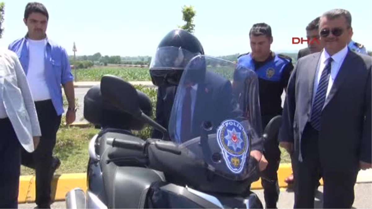 Sakarya Valisi Coş, Polis Motosikletiyle Tur Attı