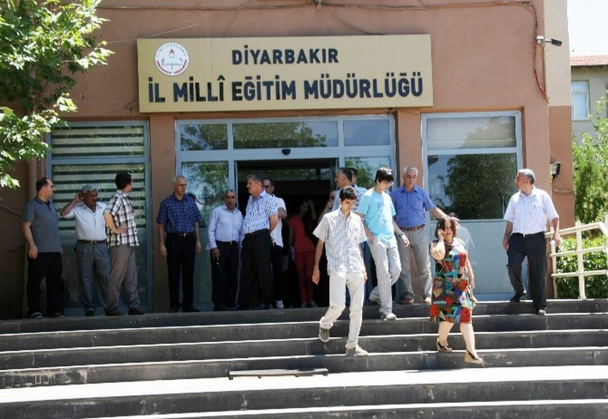 Velilerden İkili Öğretime Tepki