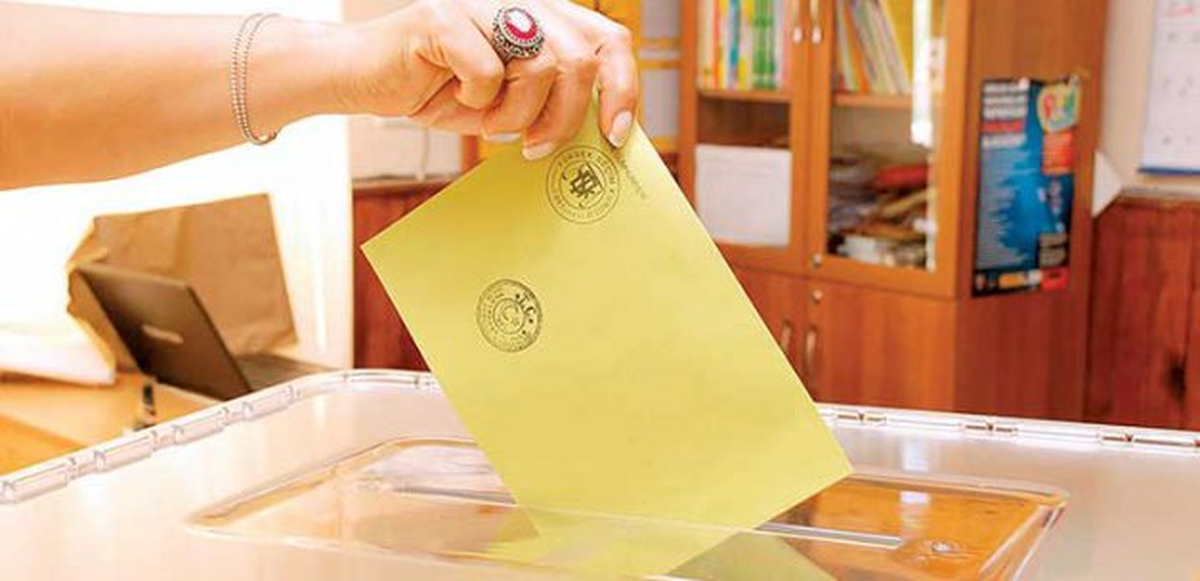 Yurt Dışında Oy Kullanma Heyecanı AA\'da