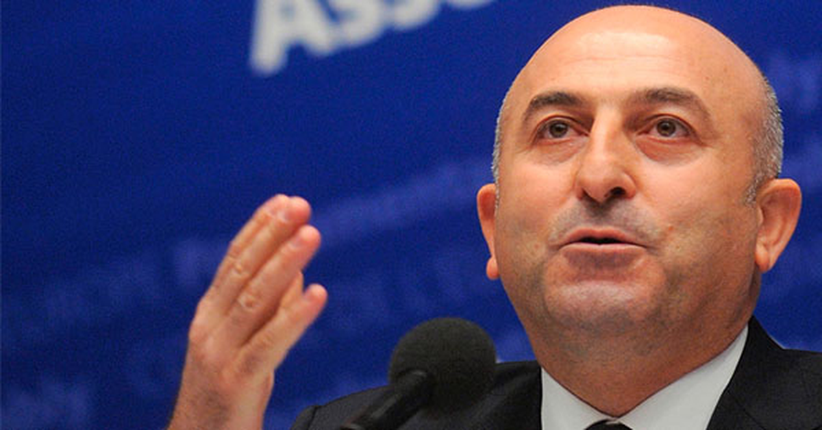 AB Bakanı Çavuşoğlu İkv\'nin İftarına Katıldı