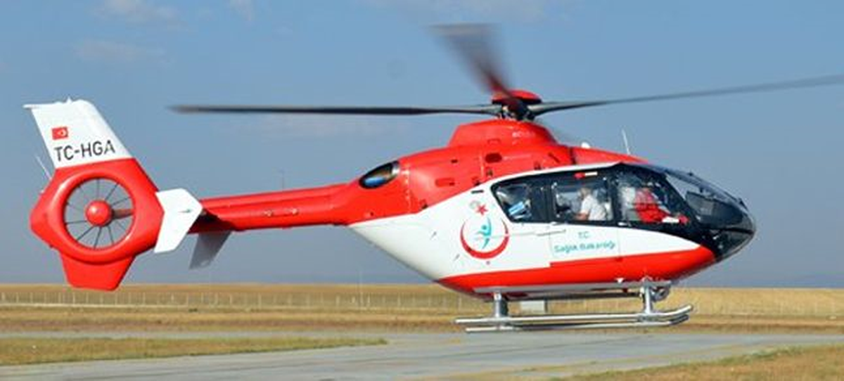 Ambulans Helikopter Havale Geçiren Çocuk İçin Havalandı