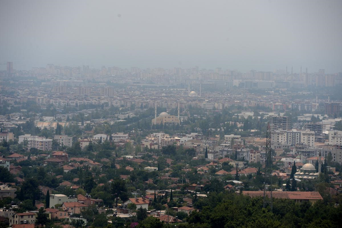 Antalya\'da Nem Bunalttı