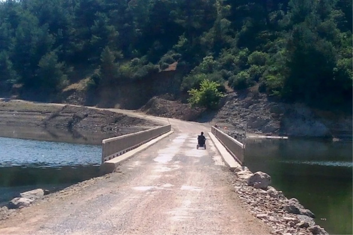 Yenice\'de Baraj Sularının Yuttuğu Köprü Ulaşıma Açıldı