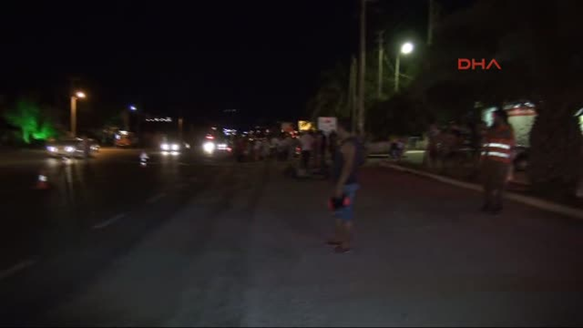 Bodrum\'da Süper Lüks Otomobil Motosiklete Çarptı: 1 Ölü