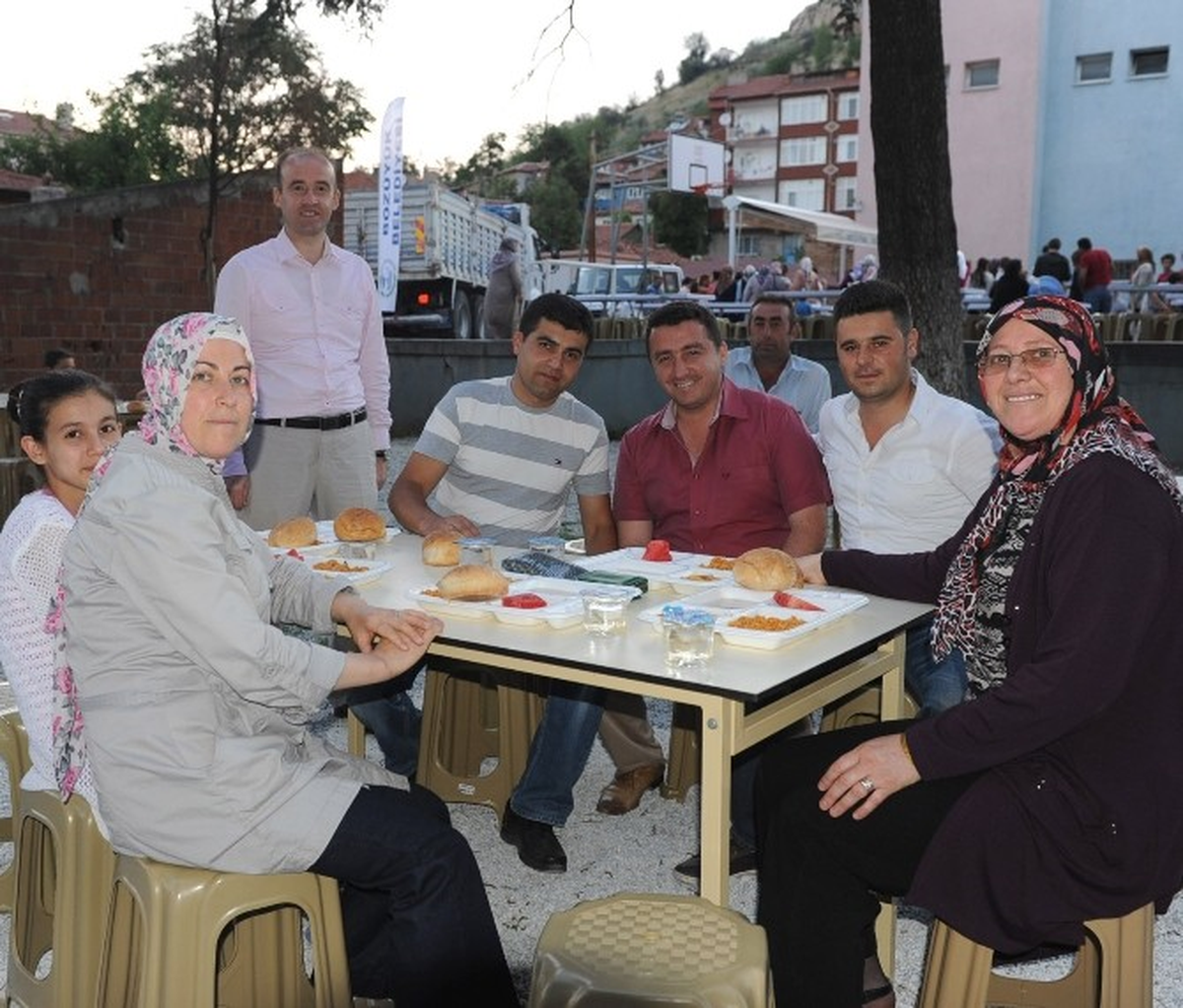 Çarşı Mahallede Birlik ve Beraberlik İftarı